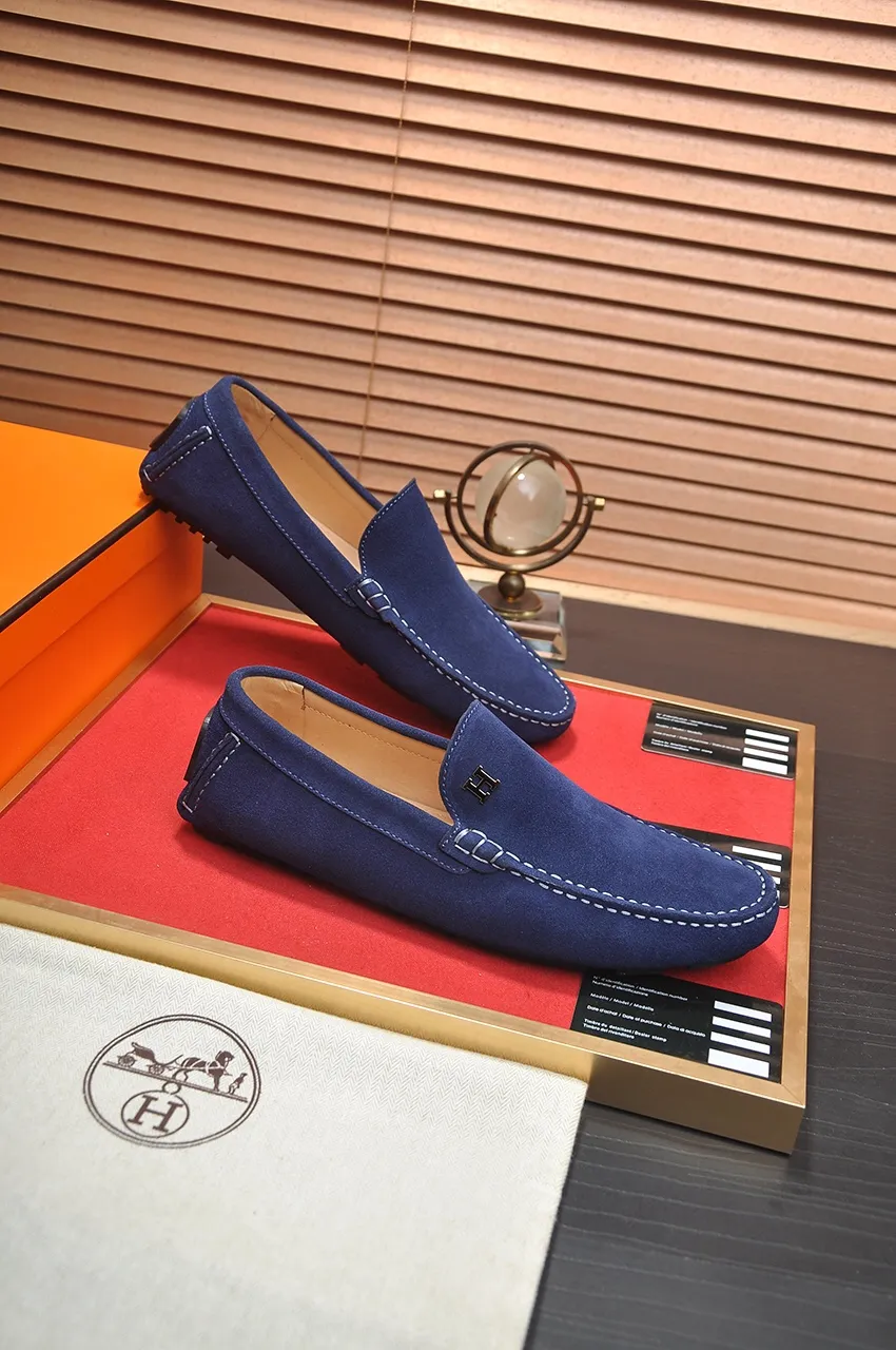 Men's shoes 💰420💶 Product trademark: Hermès "Hermès" beanie shoes. Regular size: 38-45 (45 customized, non-returnable). Product material: Selected first-layer calfskin upper + cowhide lining. Strong three-dimensional visual effect, original rubber outsole Color: 3⃣️colors available